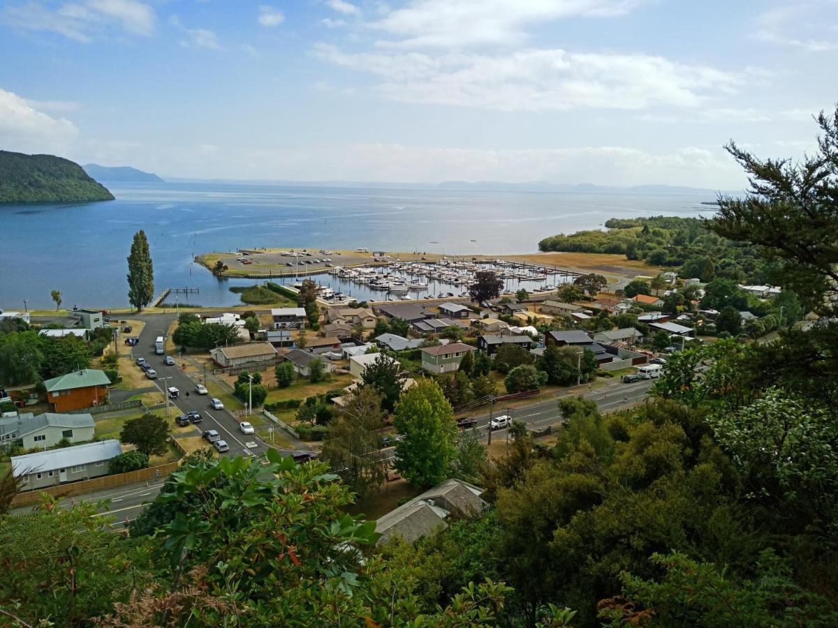 Motuoapa Bay Chalets Turangi Εξωτερικό φωτογραφία